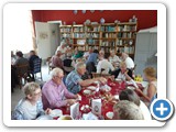 Liz and Dave Rolfe's House, Envals